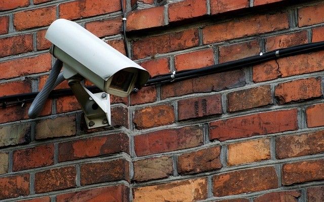 Πώς να ενισχύσετε την ασφάλεια του σπιτιού σας