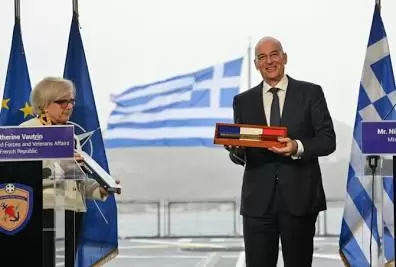 Ελλάδα και Γαλλία «θωρακίζουν»