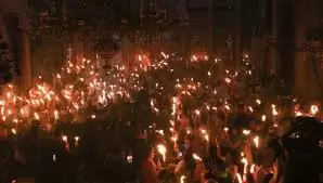 Θρίλερ με τη μεταφορά του Αγίου Φωτός