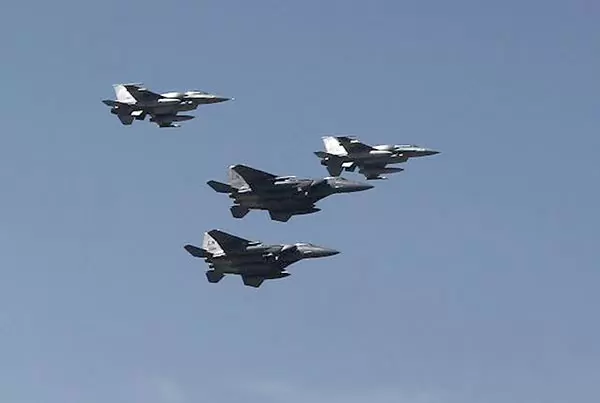 ΤΟ ΒΛΕΜΜΑ ΟΛΩΝ ΣΤΡΑΜΜΕΝΟ ΣΤΗΝ ΚΥΠΡΟ!