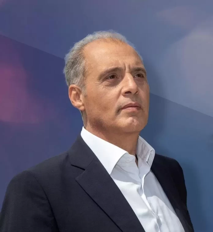 Κ. Βελόπουλος στη Βουλή: «Εθνικό έγκλημα