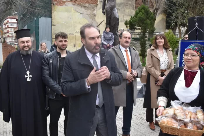 Η Φλώρινα «ζωντάνεψε» το έθιμο