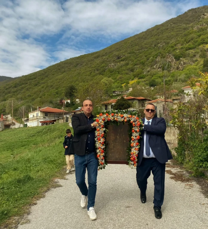 «Με τη Δέουσα Λαμπρότητα και Ευλάβεια