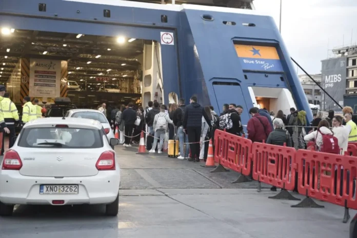 Πάσχα 2024: Στην κορύφωση η «μεγάλη φυγή